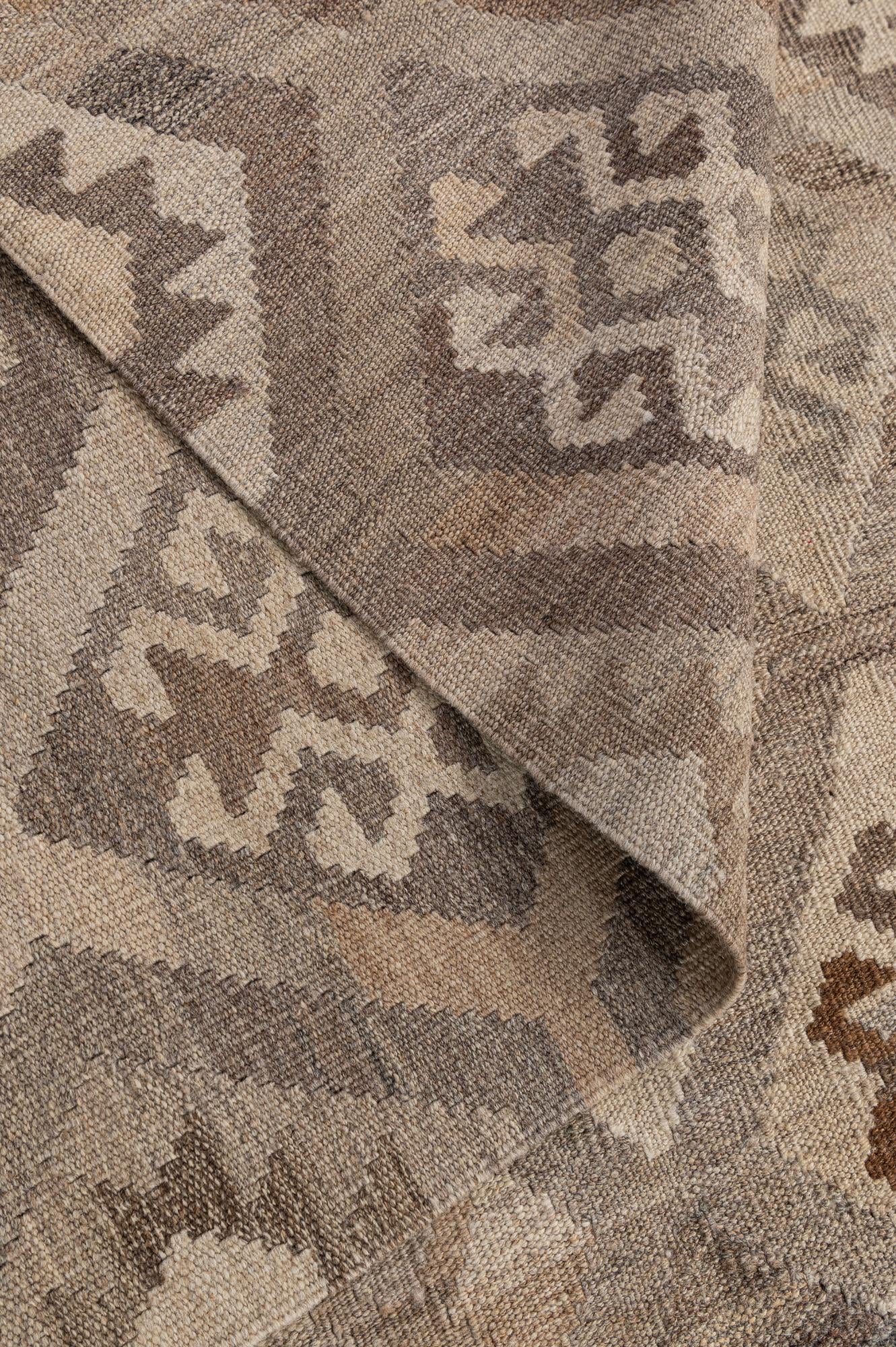 6' 9 x 10' Hand Knotted Kilim Maymana Wool Rug