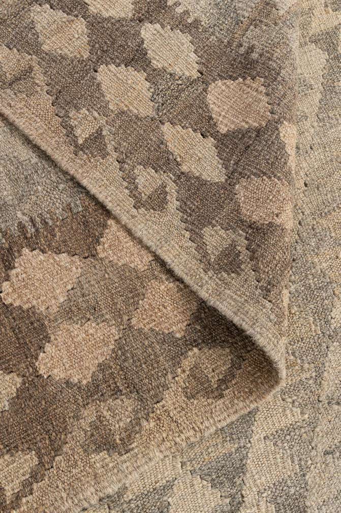 7' 1 x 9' 11 Hand Woven Kilim Maymana Wool Rug