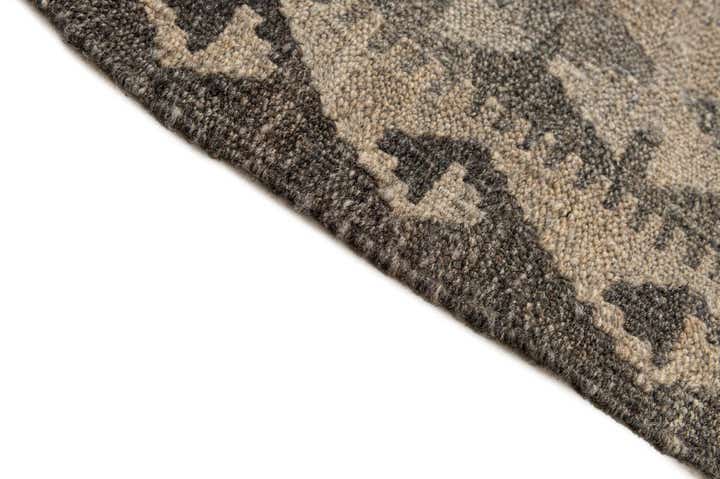 6' 10 x 9' 8 Hand Woven Kilim Maymana Wool Rug