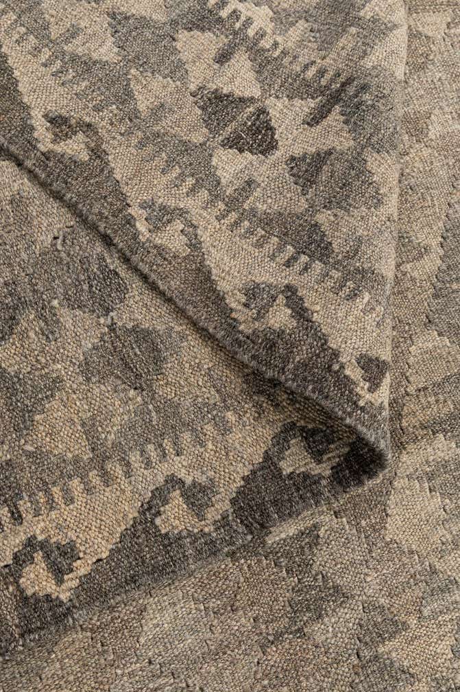 6' 10 x 9' 8 Hand Woven Kilim Maymana Wool Rug