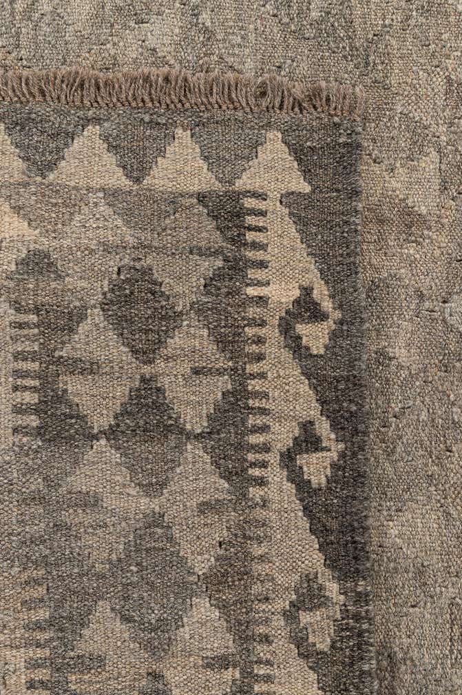 6' 10 x 9' 8 Hand Woven Kilim Maymana Wool Rug