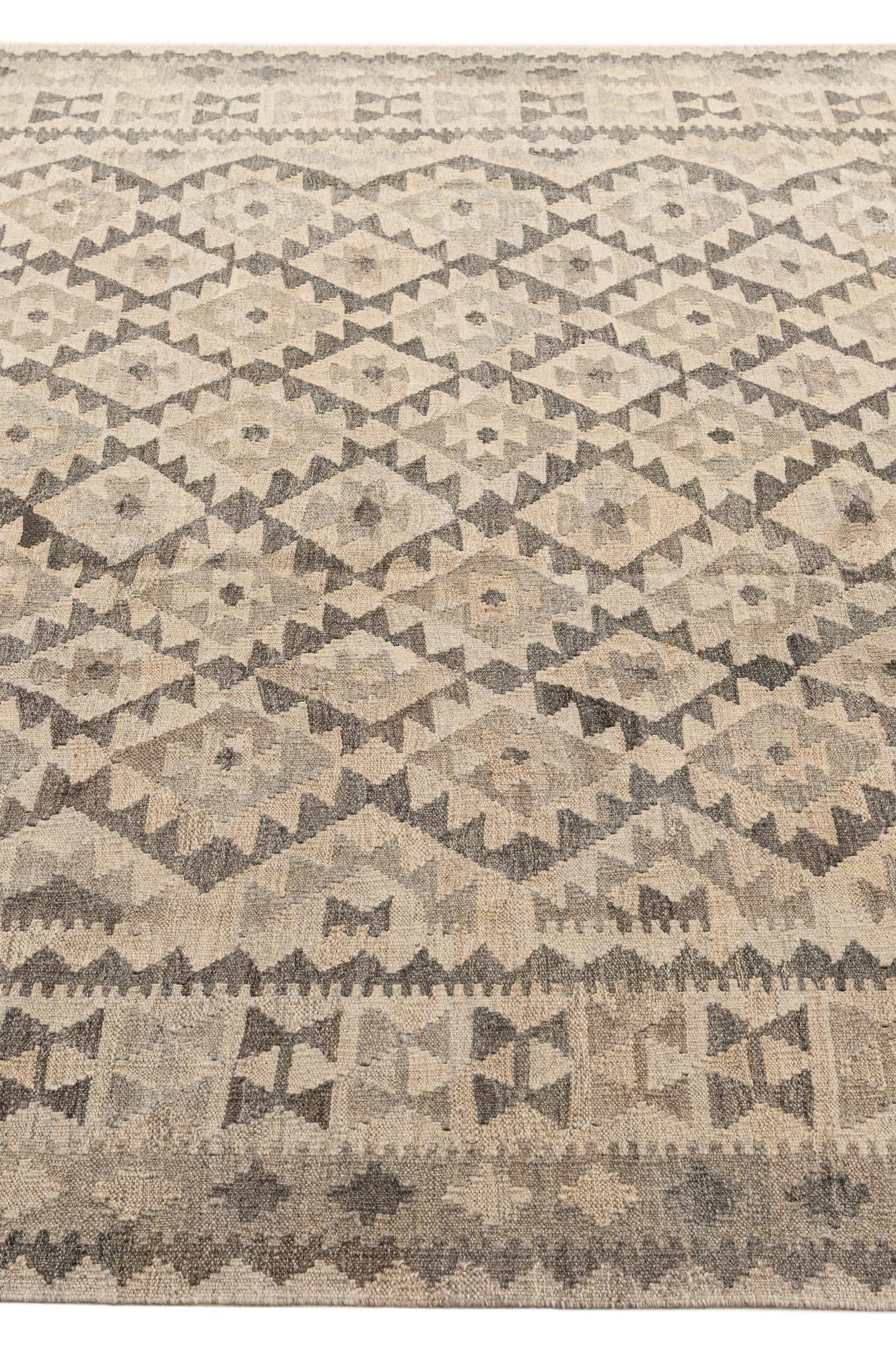 6' 11 x 9' 11 Hand Woven Kilim Maymana Wool Rug
