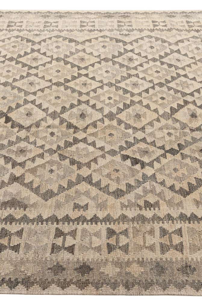 6' 11 x 9' 11 Hand Woven Kilim Maymana Wool Rug