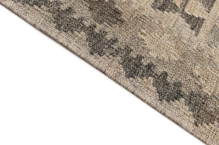 6' 11 x 9' 11 Hand Woven Kilim Maymana Wool Rug