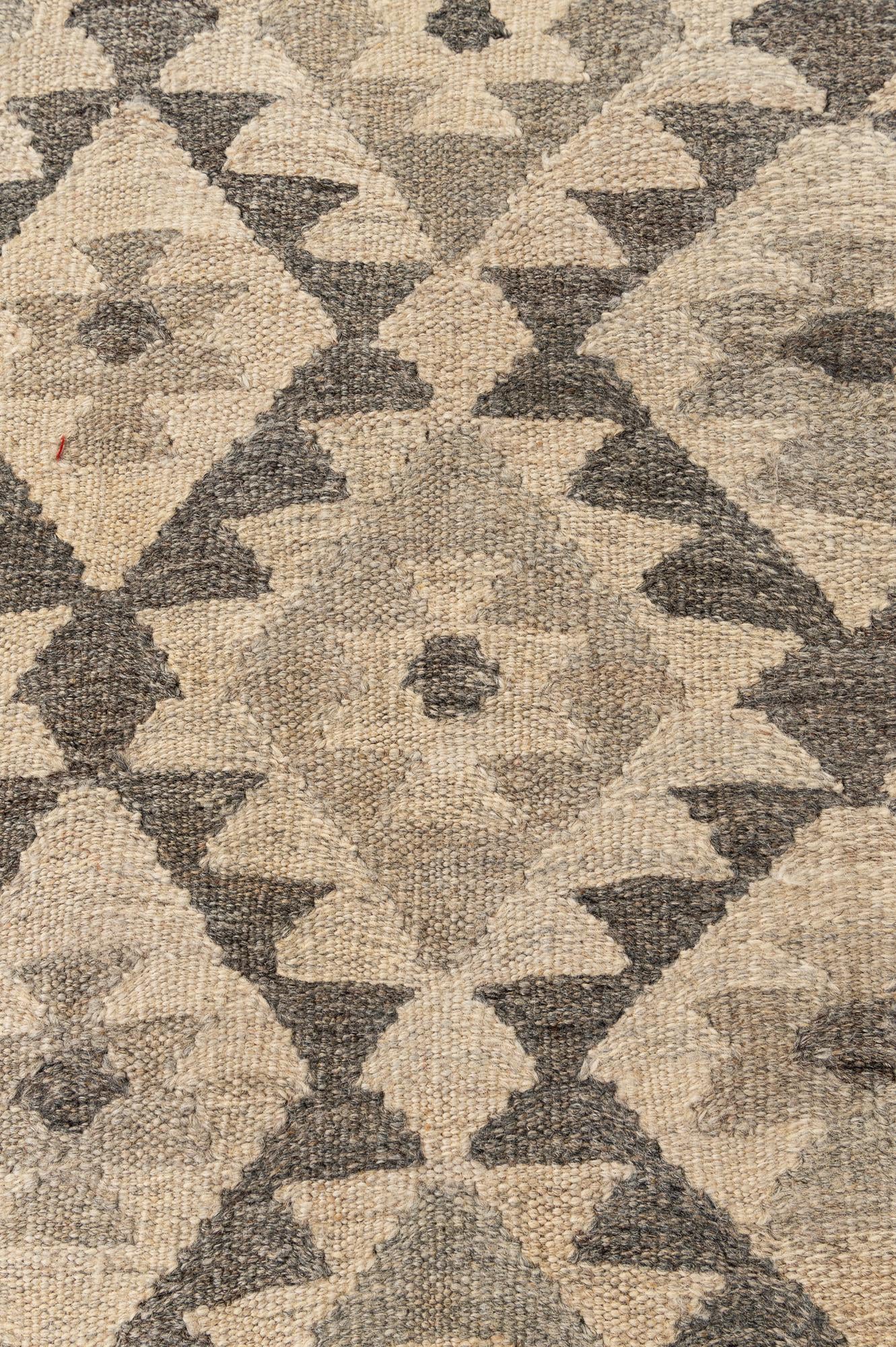 6' 11 x 9' 11 Hand Woven Kilim Maymana Wool Rug