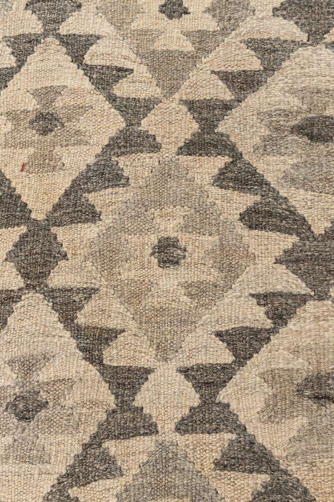 6' 11 x 9' 11 Hand Woven Kilim Maymana Wool Rug