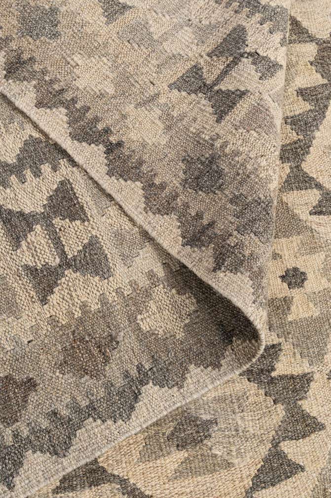 6' 11 x 9' 11 Hand Woven Kilim Maymana Wool Rug