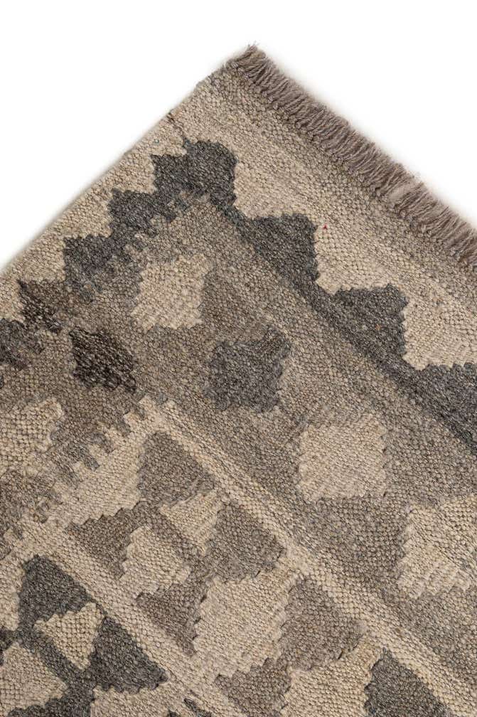 6' 11 x 9' 11 Hand Woven Kilim Maymana Wool Rug