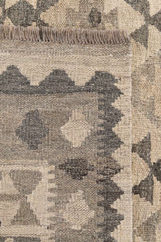 6' 11 x 9' 11 Hand Woven Kilim Maymana Wool Rug