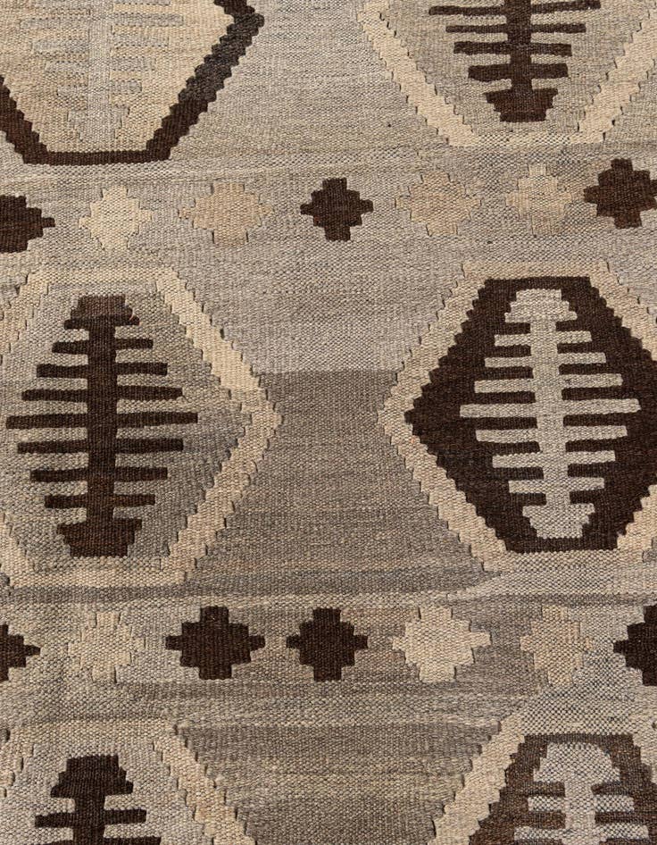 Detail image of 6' 10 x 9' 8  Hand Woven Kilim Maymana Wool Rug