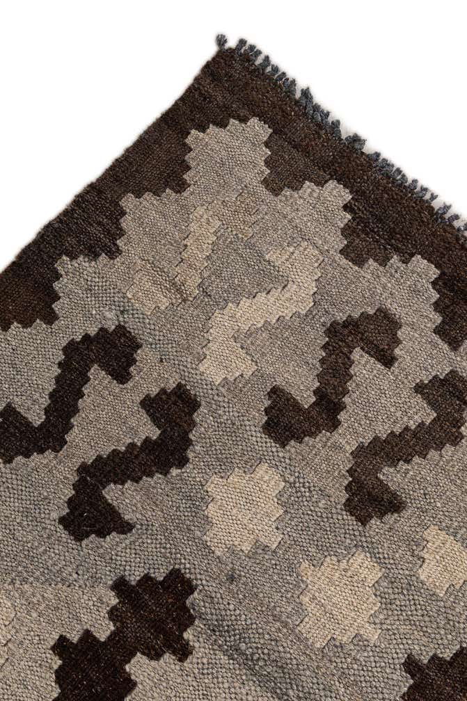 6' 10 x 9' 8 Hand Woven Kilim Maymana Wool Rug