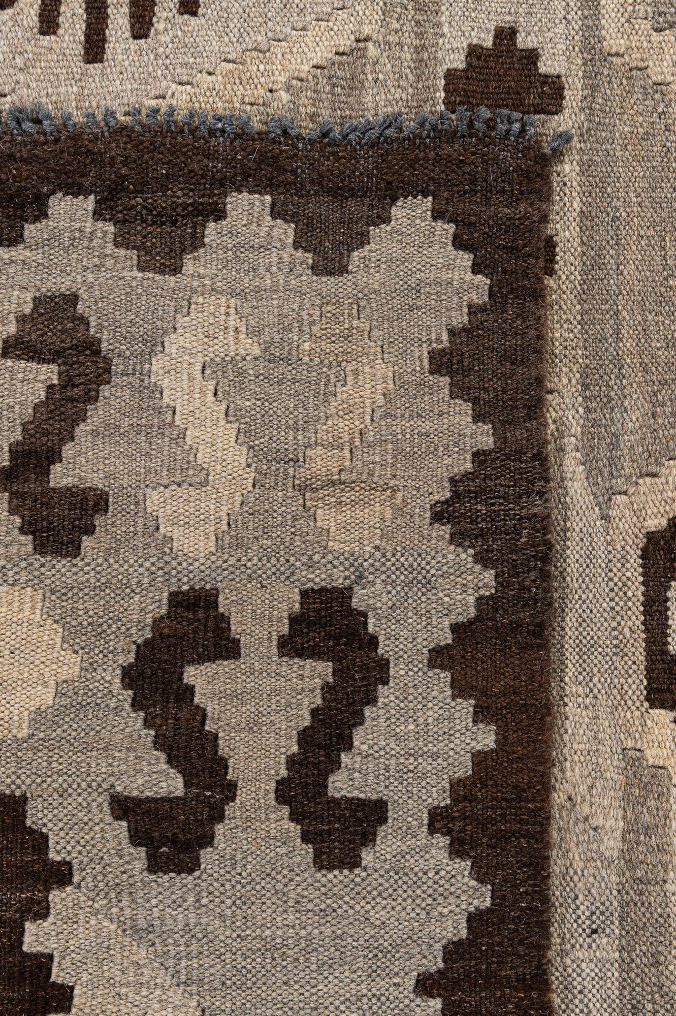 6' 10 x 9' 8 Hand Woven Kilim Maymana Wool Rug