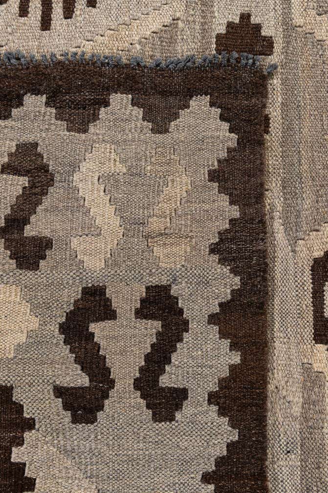 6' 10 x 9' 8 Hand Woven Kilim Maymana Wool Rug