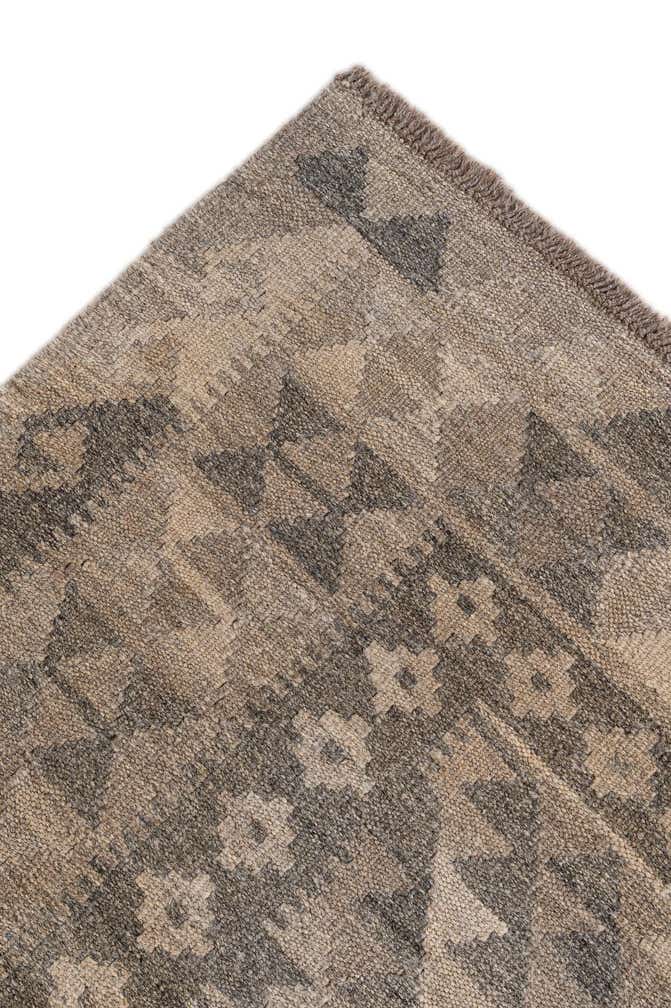 6' 10 x 9' 10 Hand Woven Kilim Maymana Wool Rug