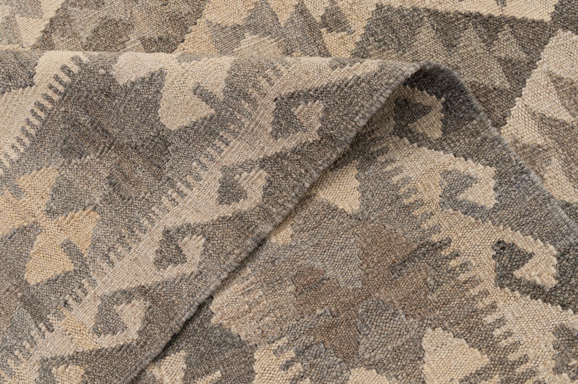 6' 10 x 9' 10 Hand Woven Kilim Maymana Wool Rug