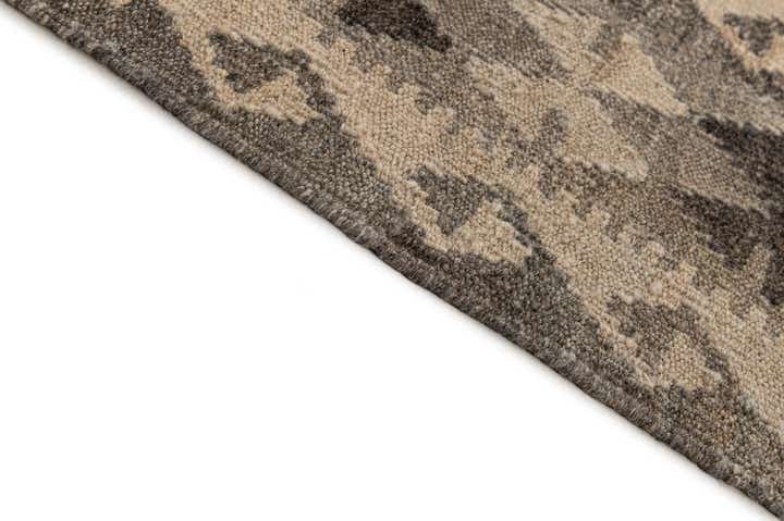 6' 11 x 9' 10 Hand Woven Kilim Maymana Wool Rug