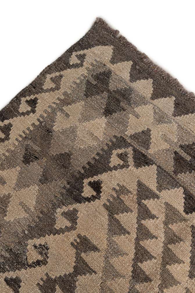 6' 11 x 9' 10 Hand Woven Kilim Maymana Wool Rug