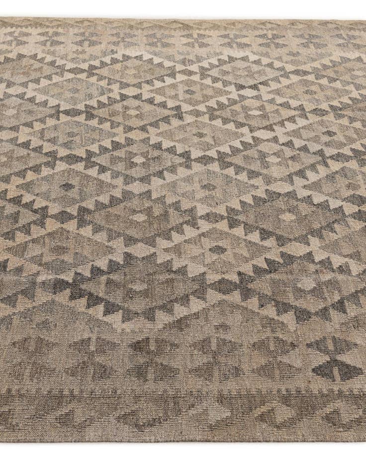 Detail image of 6' 9 x 10'  Hand Woven Kilim Maymana Wool Rug
