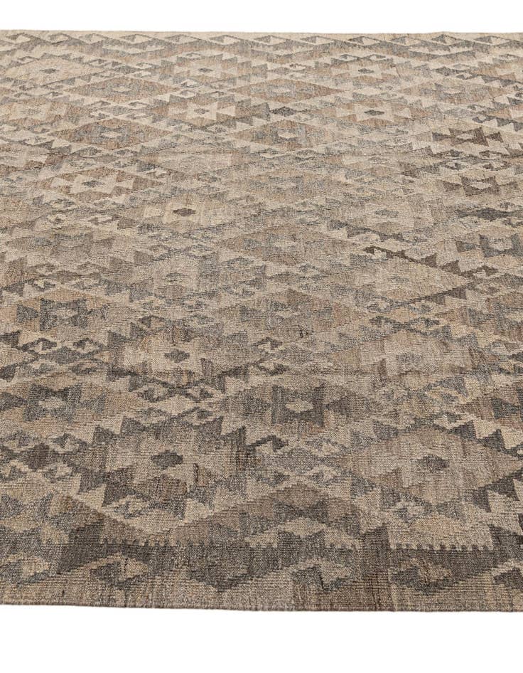 Detail image of 6' 10 x 9' 9  Hand Woven Kilim Maymana Wool Rug