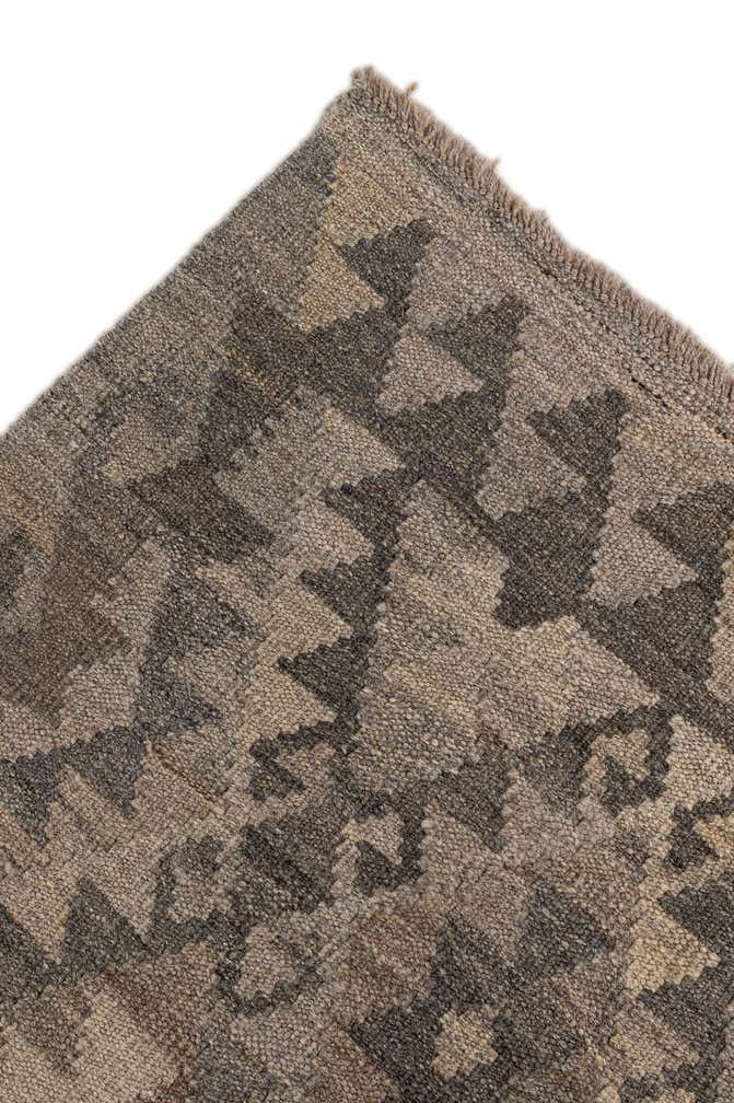 6' 10 x 9' 9 Hand Woven Kilim Maymana Wool Rug