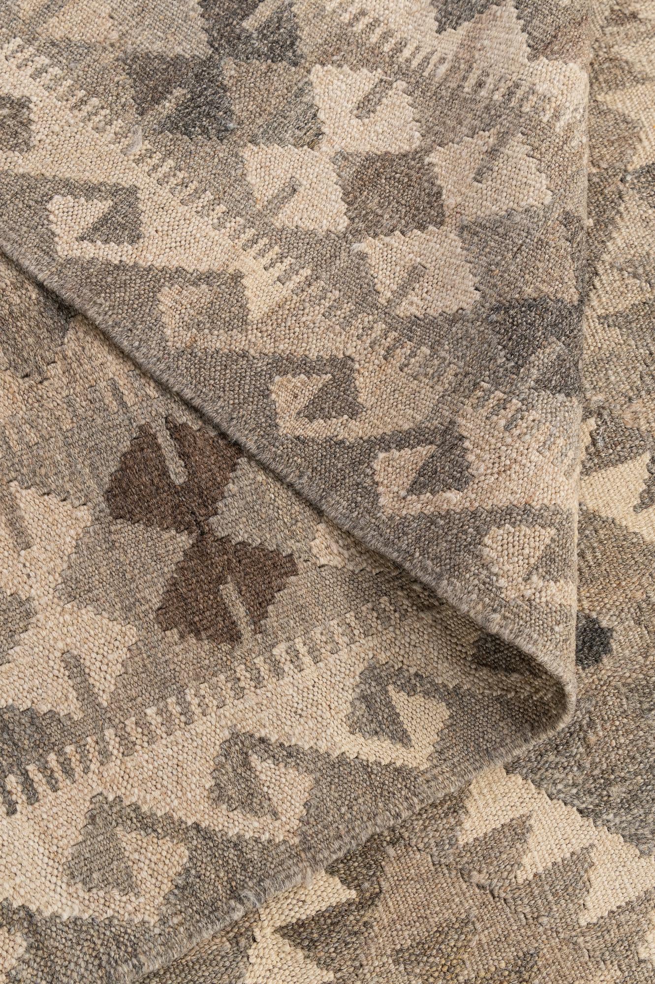 6' 10 x 9' 10 Hand Woven Kilim Maymana Wool Rug