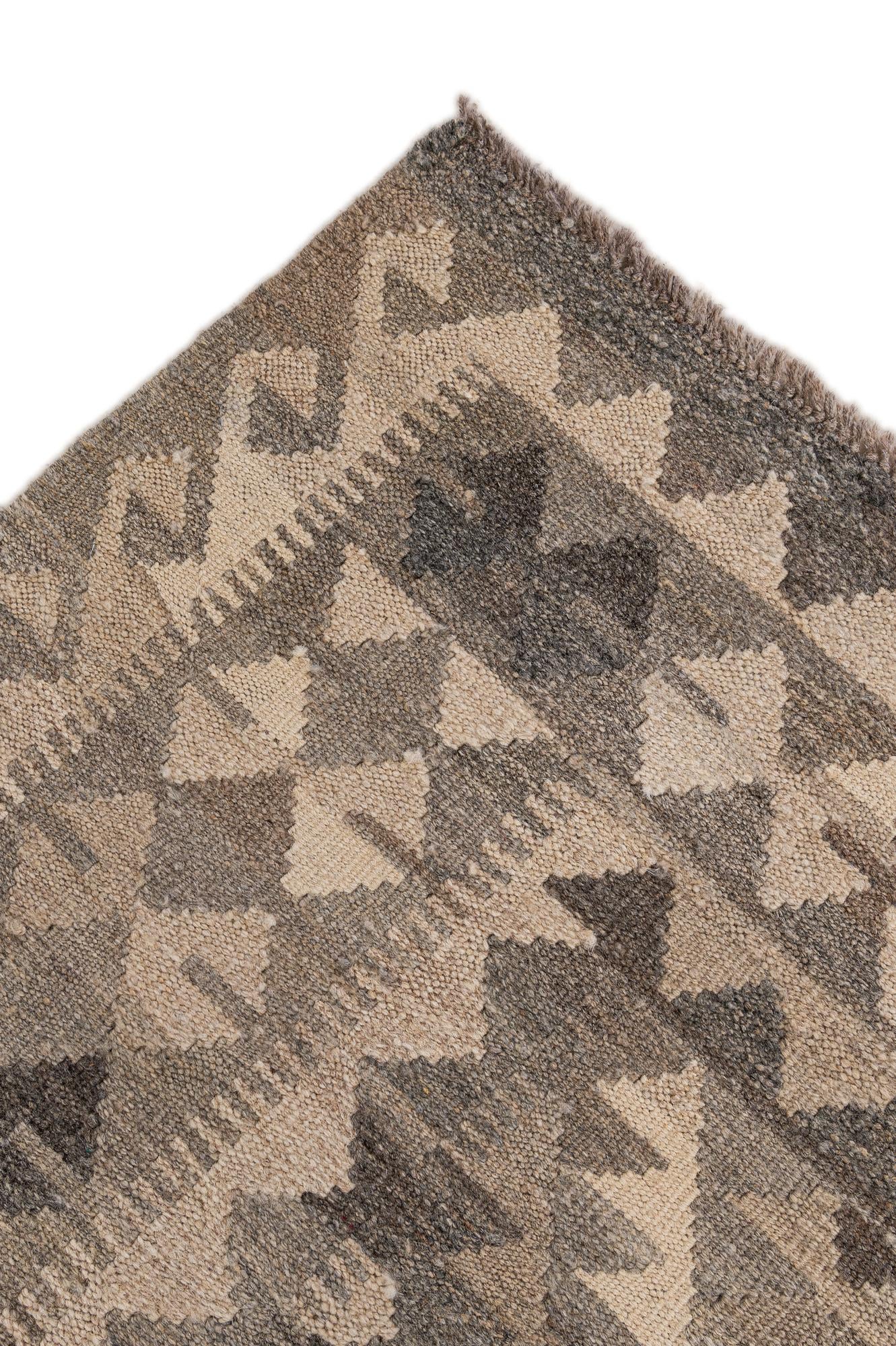 6' 10 x 9' 10 Hand Woven Kilim Maymana Wool Rug