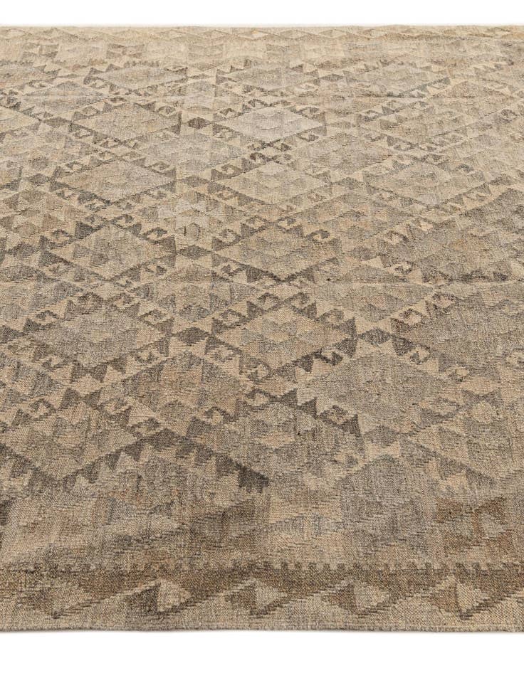 Detail image of 6' 7 x 9' 7  Hand Woven Kilim Maymana Wool Rug