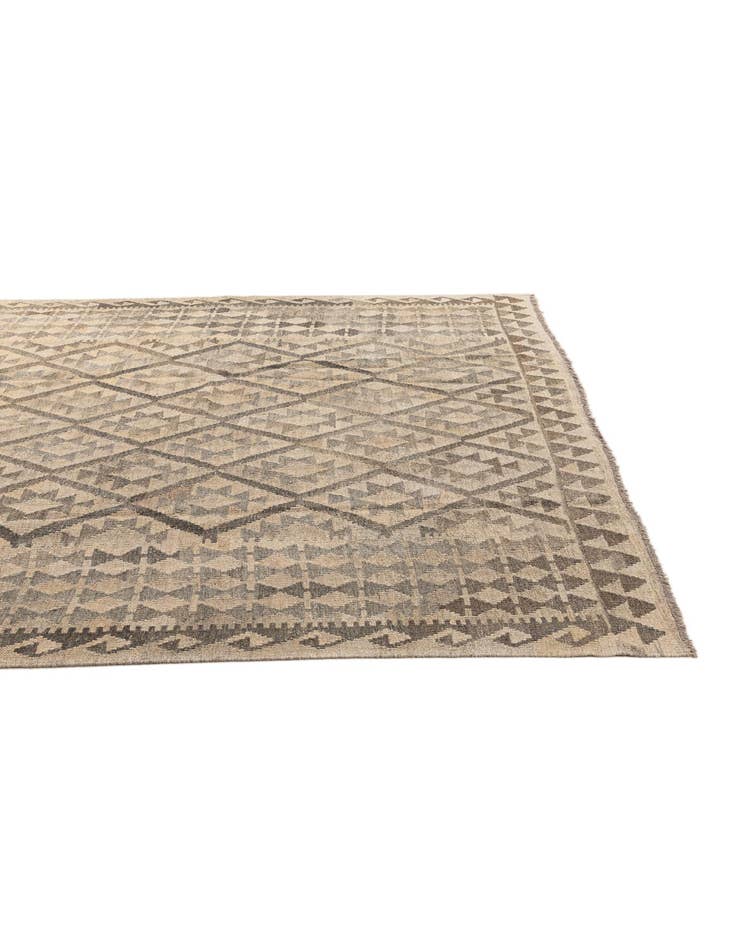 Detail image of 6' 11 x 9' 11 Hand Woven Kilim Maymana Wool Rug