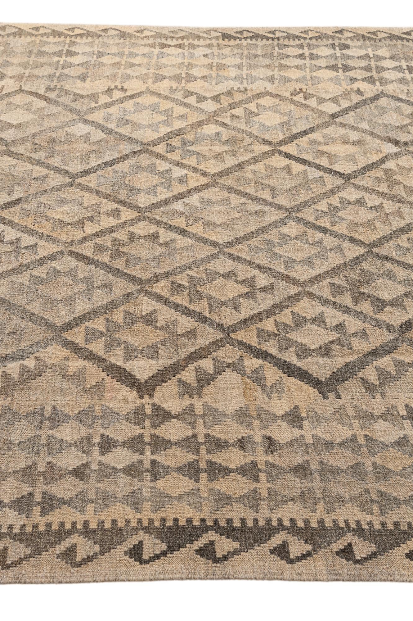6' 11 x 9' 11 Hand Woven Kilim Maymana Wool Rug