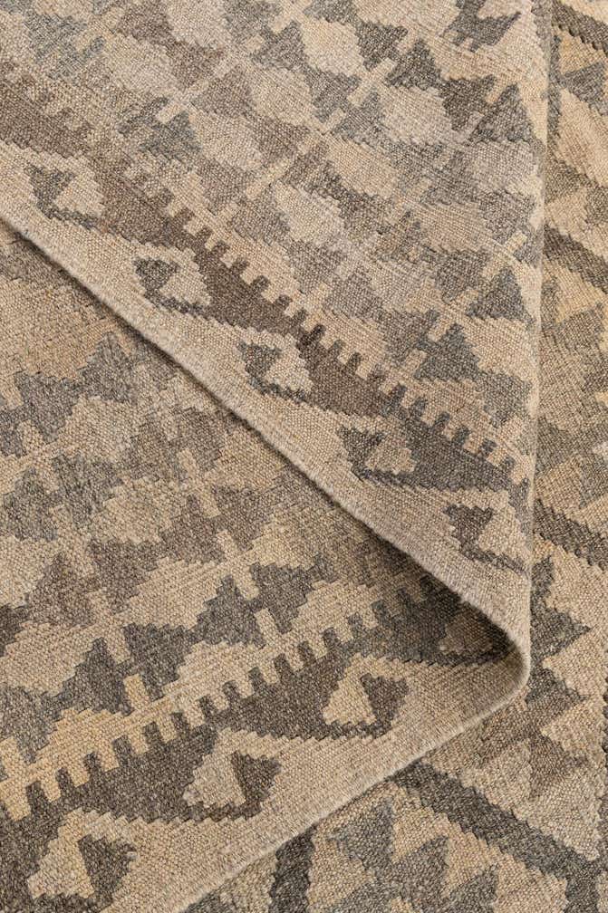 6' 11 x 9' 11 Hand Woven Kilim Maymana Wool Rug