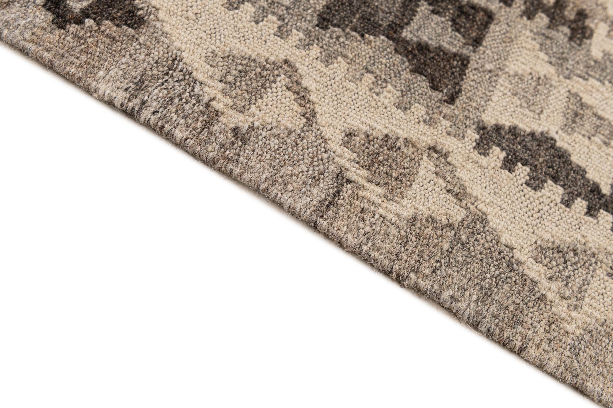 6' 9 x 10' 3 Hand Woven Kilim Maymana Wool Rug