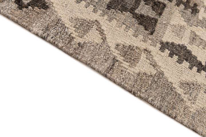 6' 9 x 10' 3 Hand Woven Kilim Maymana Wool Rug