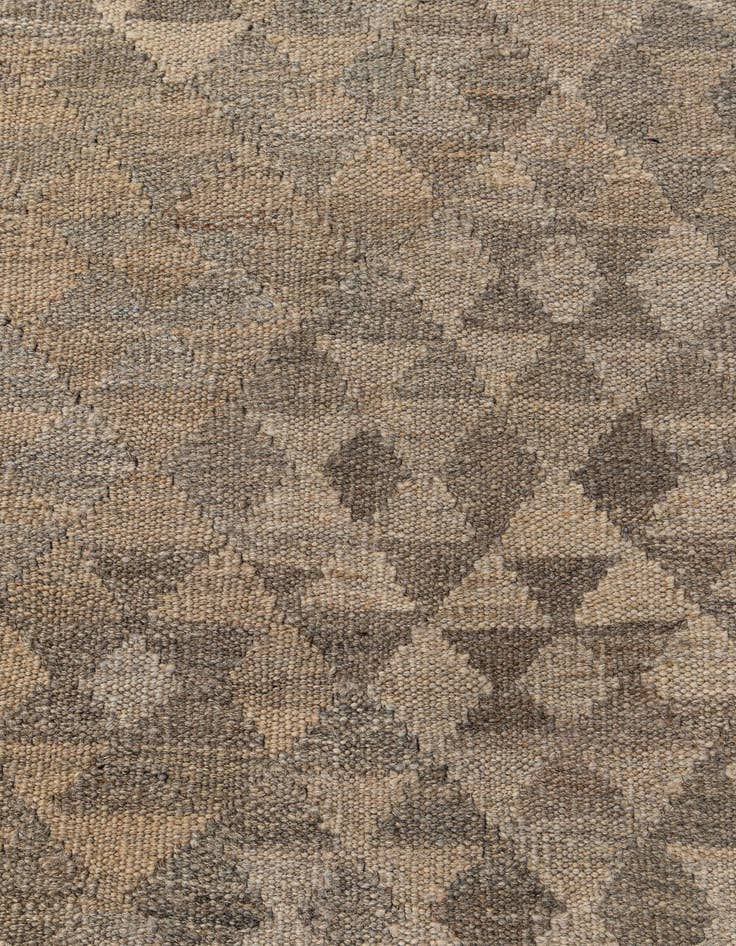 Detail image of 7' 1 x 10' 5  Hand Woven Kilim Maymana Wool Rug