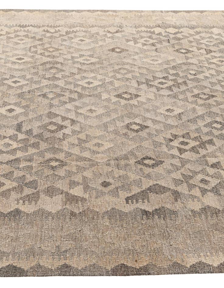 Detail image of 7' 3 x 9' 9  Hand Woven Kilim Maymana Wool Rug