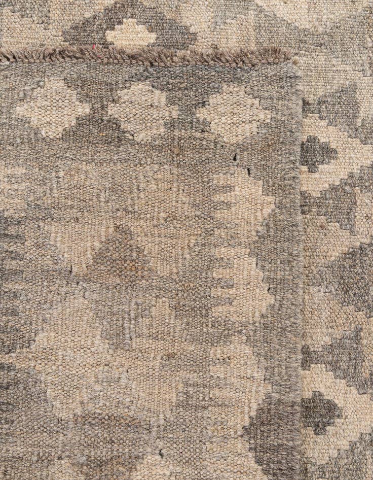 Detail image of 7' 3 x 9' 9  Hand Woven Kilim Maymana Wool Rug