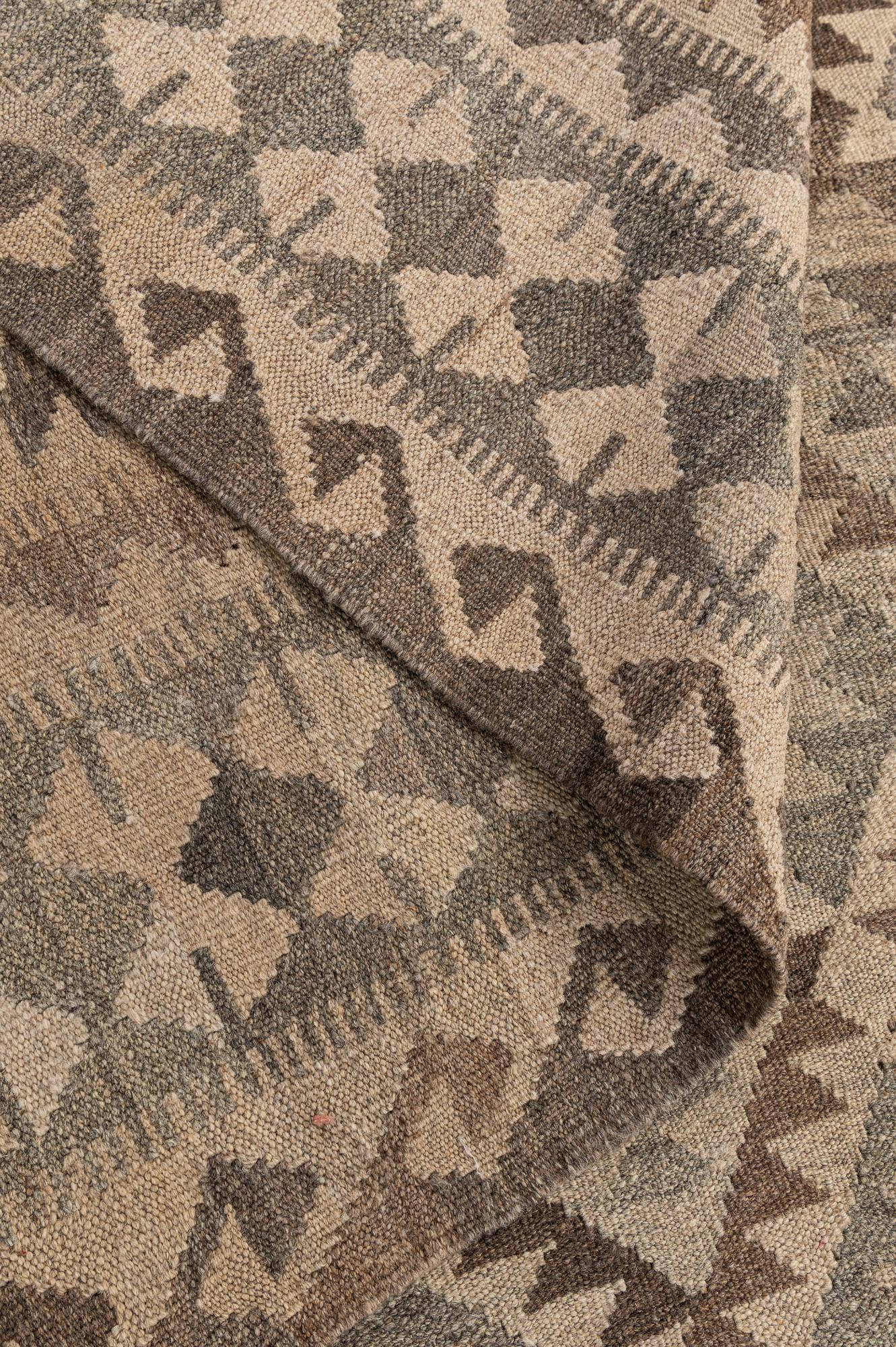 7' 2 x 9' 9 Hand Woven Kilim Maymana Wool Rug