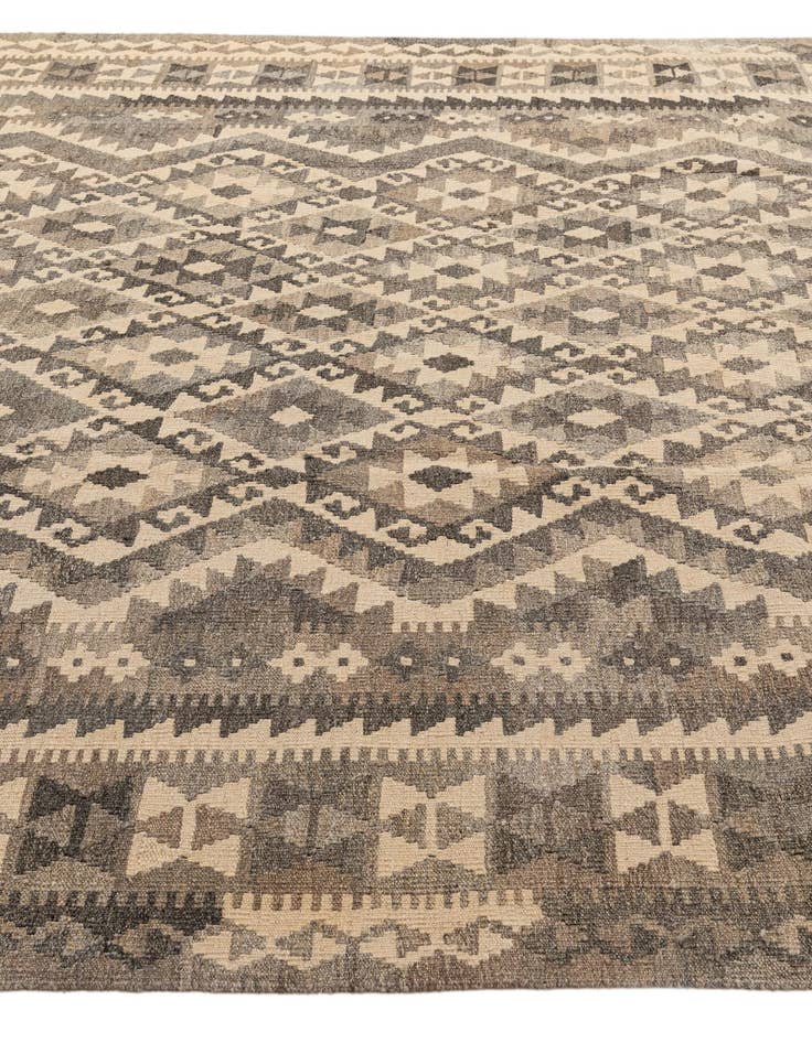 Detail image of 7' 1 x 10'  Hand Woven Kilim Maymana Wool Rug