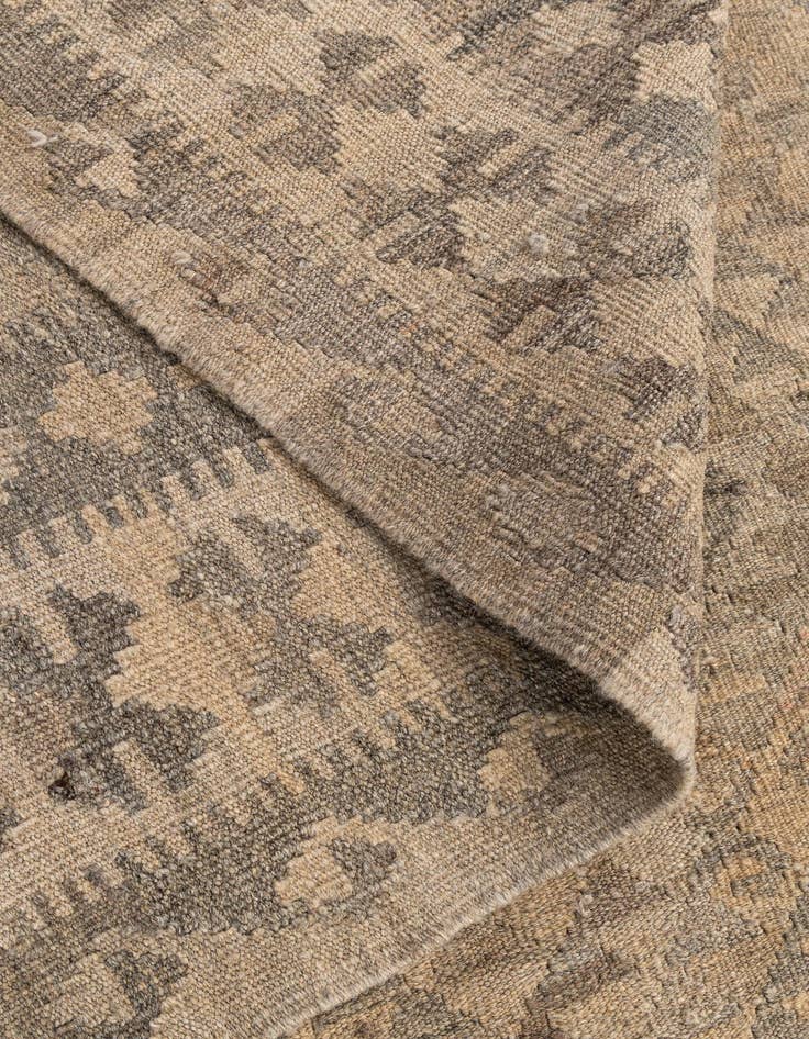 Detail image of 7' 3 x 10' 3  Hand Woven Kilim Maymana Wool Rug