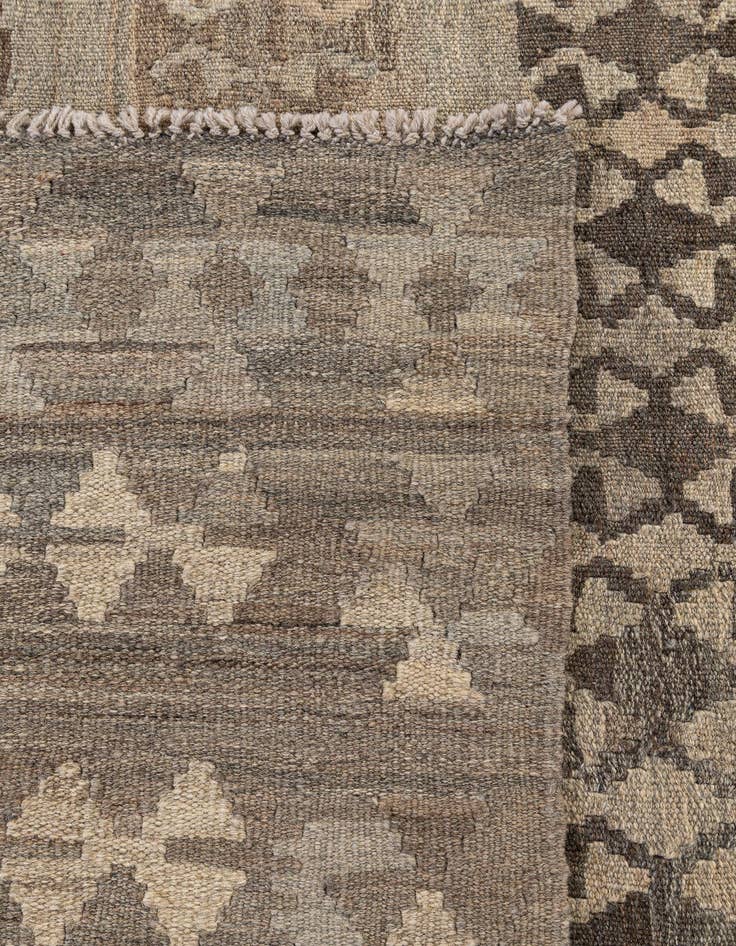 Detail image of 8' 3 x 11' 8  Hand Woven Kilim Maymana Wool Rug