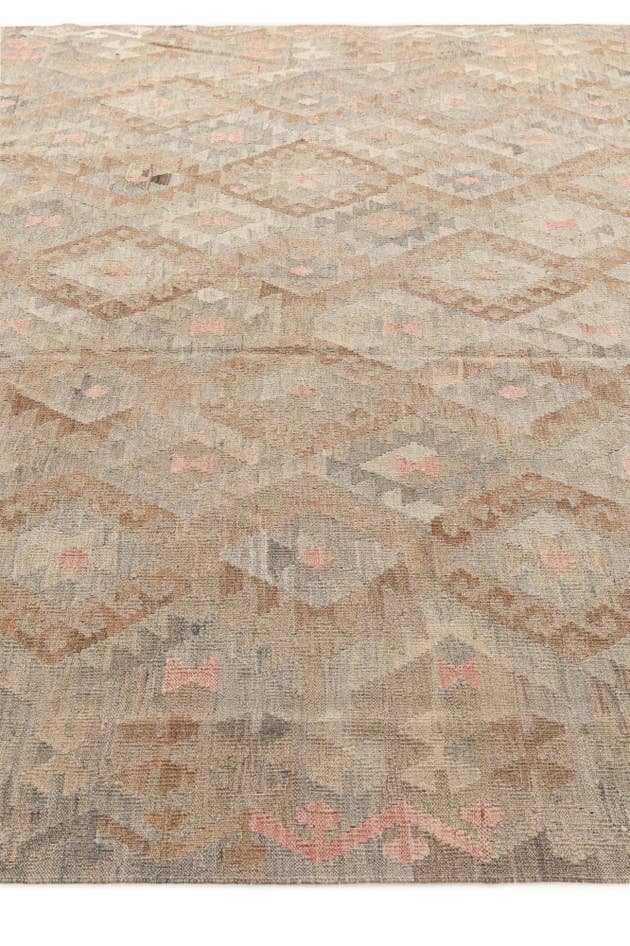 Detail image of 8' 4 x 9' 5 Hand Woven Kilim Maymana Wool Rug
