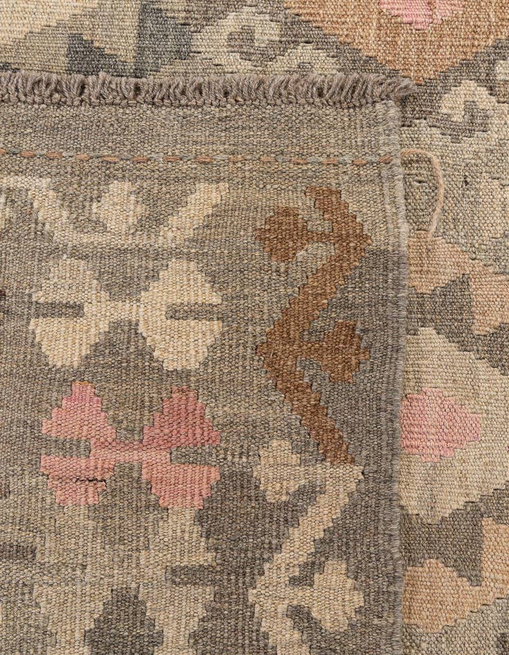 Detail image of 8' 6 x 11' 2  Hand Woven Kilim Maymana Wool Rug