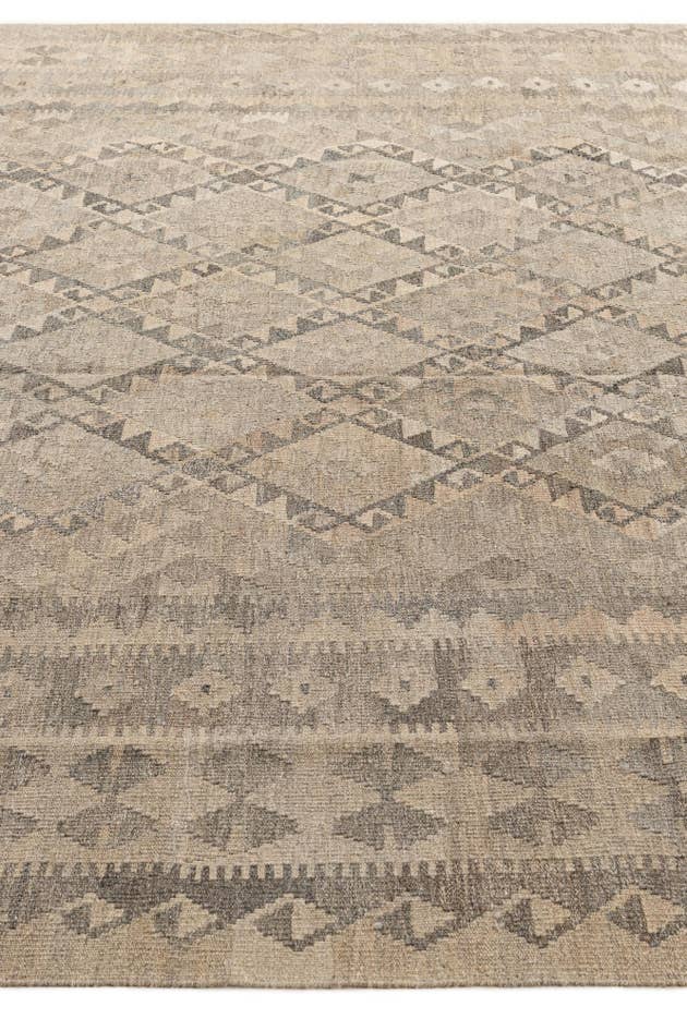 Detail image of 8' 6 x 11' 6 Hand Woven Kilim Maymana Wool Rug