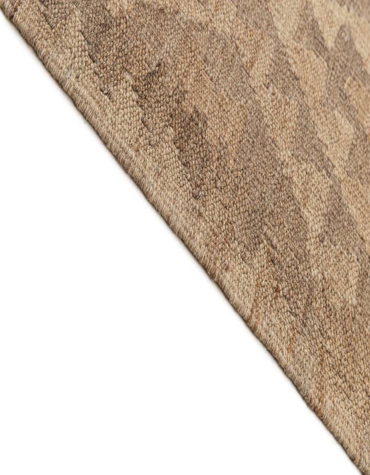 Detail image of 10' 3 x 11' 2  Hand Woven Kilim Maymana Wool Rug