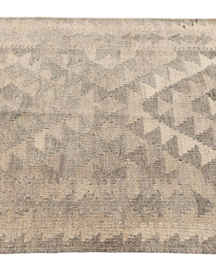 Detail image of 2' 6 x 4' 2  Hand Woven Kilim Maymana Wool Rug