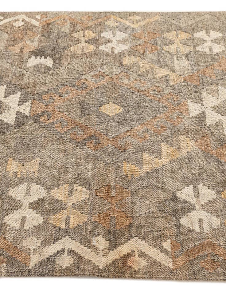 Detail image of 3' 2 x 5' Hand Woven Kilim Maymana Wool Rug