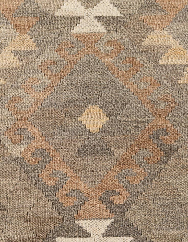 Detail image of 3' 2 x 5'  Hand Woven Kilim Maymana Wool Rug