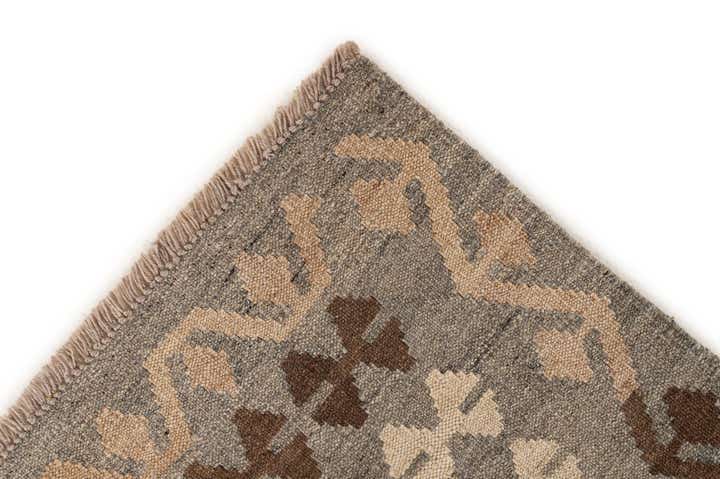 5' 2 x 6' 6 Hand Woven Kilim Maymana Wool Rug