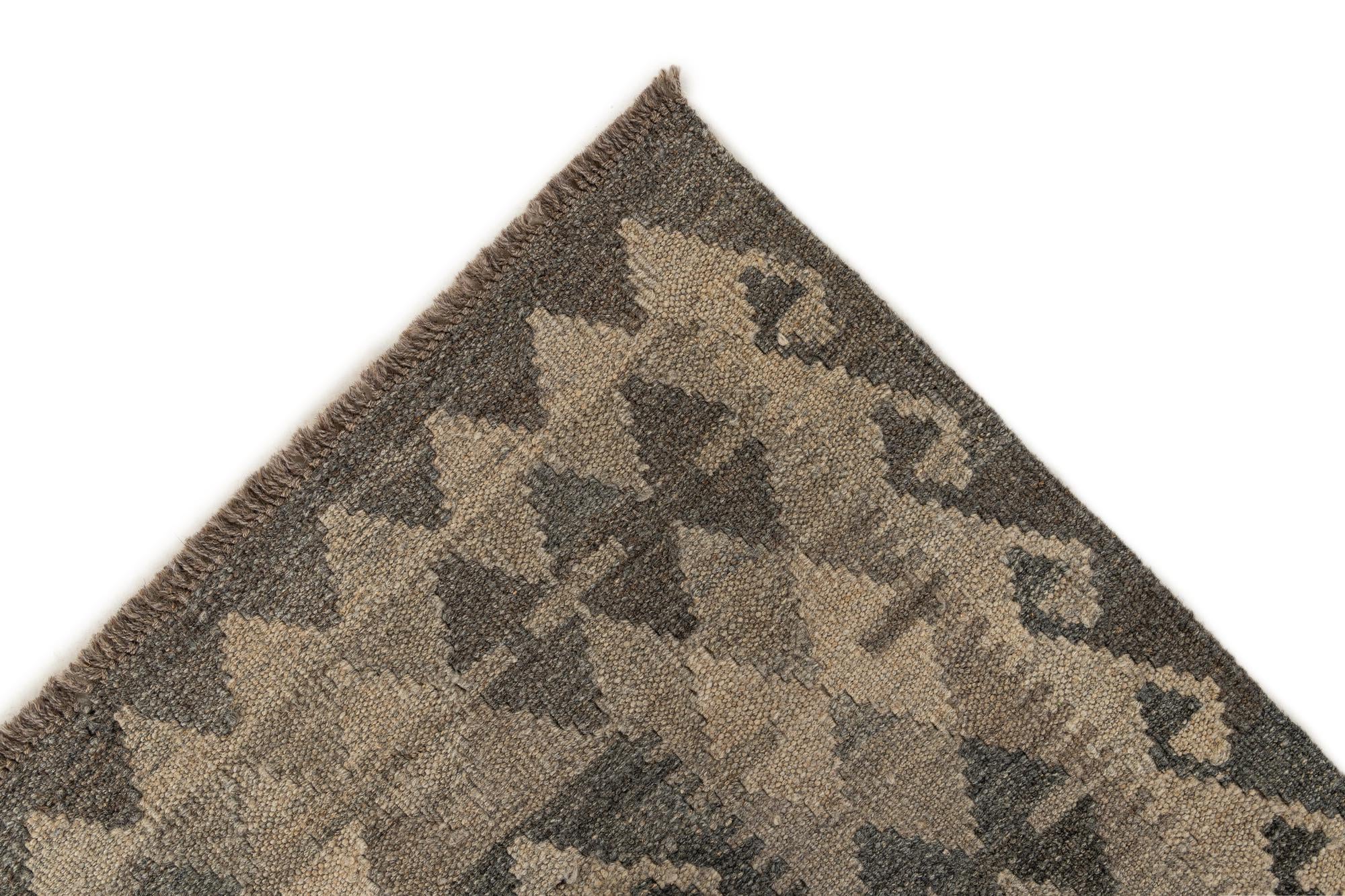 6' 10 x 9' 6 Hand Woven Kilim Maymana Wool Rug