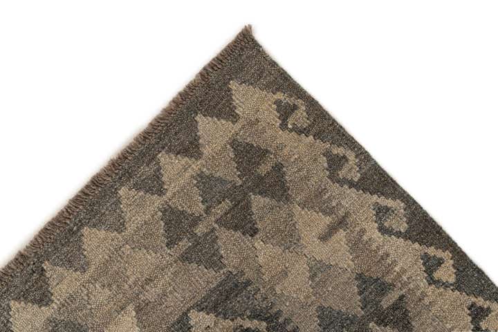 6' 10 x 9' 6 Hand Woven Kilim Maymana Wool Rug