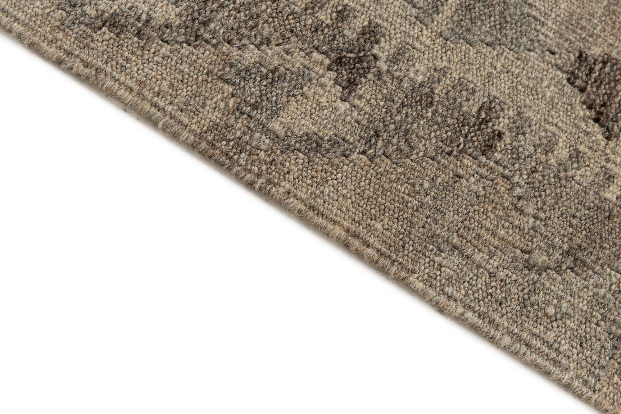 6' 11 x 10' 2 Hand Woven Kilim Maymana Wool Rug